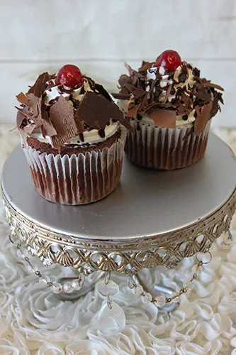 CC-000W Black Forest Cupcake